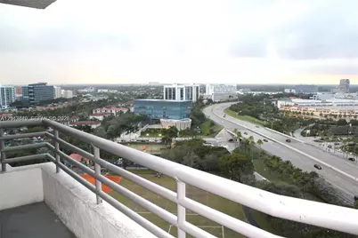 3300 NE 191st St #1903, Aventura, FL 33180 - Photo 1