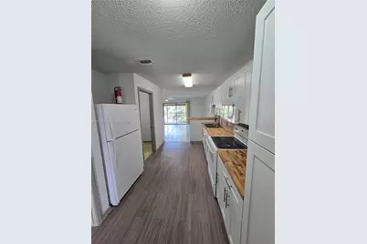 2050 Oleander Blvd #9-206, Fort Pierce, FL 34950 - Photo 9