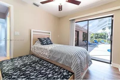 2518 SE 19th Ave, Cape Coral, FL 33904 - Photo 17