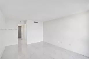 3625 N Country Club Dr, Aventura, FL 33180 - Photo 19