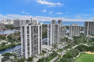 3625 N Country Club Dr, Aventura, FL 33180 - Photo 57