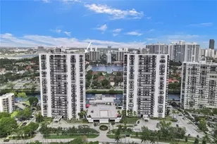 3625 N Country Club Dr, Aventura, FL 33180 - Photo 55