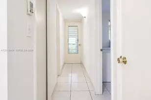 17050 NE 14th Ave, Miami, FL 33162 - Photo 9