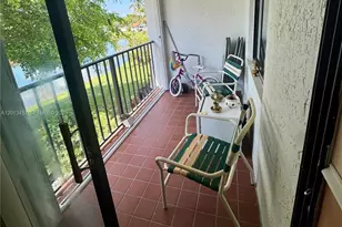 1481 SW 124th Ct, Miami, FL 33184 - Photo 11