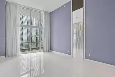 475 Brickell Ave #2812, Miami, FL 33131 - Photo 9
