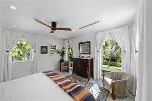 1281 S Venetian Way, Miami, FL 33139 - Photo 29