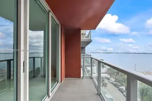 1155 Brickell Bay Dr, Miami, FL 33131 - Photo 17