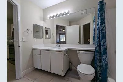 18308 NW 68th Ave #D, Hialeah, FL 33015 - Photo 9