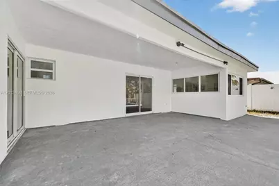 6621 Ficus Dr, Miramar, FL 33023 - Photo 9
