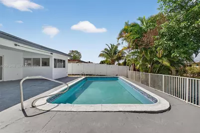 6621 Ficus Dr, Miramar, FL 33023 - Photo 7