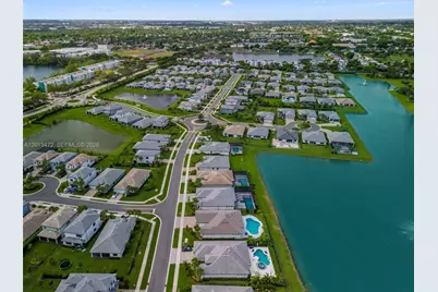 2715 Primrose Pl, Oakland Park, FL 33309 - Photo 57
