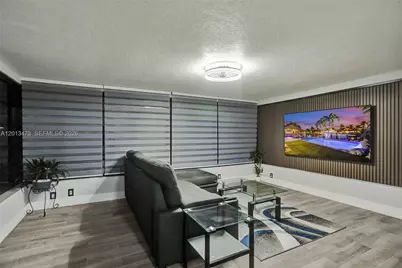 200 SE 3rd St, Pompano Beach, FL 33060 - Photo 19