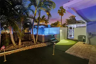 200 SE 3rd St, Pompano Beach, FL 33060 - Photo 43