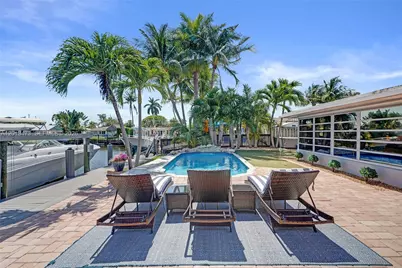 200 SE 3rd St, Pompano Beach, FL 33060 - Photo 9