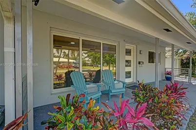 200 SE 3rd St, Pompano Beach, FL 33060 - Photo 7