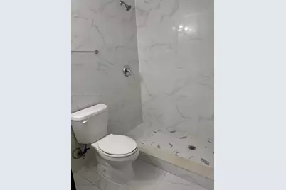 423 E 27th St #101, Hialeah, FL 33013 - Photo 11