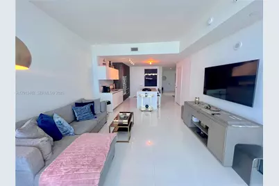 851 NE 1st Ave #2900, Miami, FL 33132 - Photo 15
