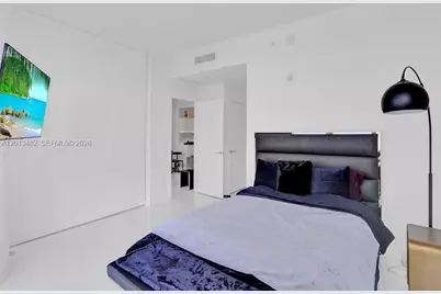 851 NE 1st Ave #2900, Miami, FL 33132 - Photo 19