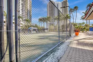 3600 Mystic Pointe Dr, Aventura, FL 33180 - Photo 33