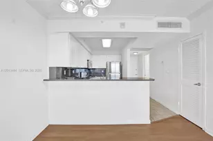 2501 S Ocean Dr, Hollywood, FL 33019 - Photo 3