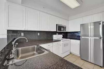 2501 S Ocean Dr #1027, Hollywood, FL 33019 - Photo 7