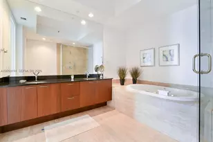 15811 Collins Ave, Sunny Isles Beach, FL 33160 - Photo 15
