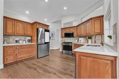 4133 NW 81st Ter, Coral Springs, FL 33065 - Photo 3