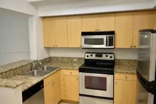 2841 NE 185th St, Aventura, FL 33180 - Photo 3
