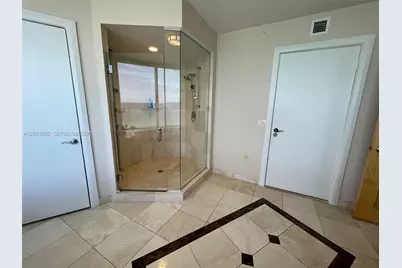 [Address not provided], Sunny Isles Beach, FL 33160 - Photo 31
