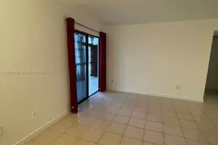 809 NE 199th St, Miami, FL 33179 - Photo 5