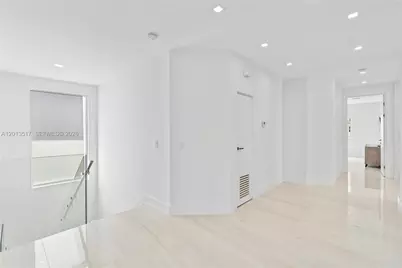 3188 NE 211th Ter, Aventura, FL 33180 - Photo 17