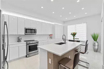 3188 NE 211th Ter, Aventura, FL 33180 - Photo 57