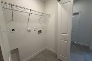 2384 SE 29th Dr, Homestead, FL 33035 - Photo 35