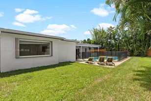 3721 N 55th Ave, Hollywood, FL 33021 - Photo 9