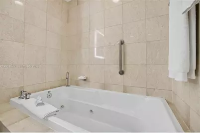505 N Fort Lauderdale Beach Blvd #2103, Fort Lauderdale, FL 33304 - Photo 11
