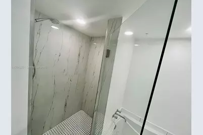 55 SE 6th St #3706, Miami, FL 33131 - Photo 7