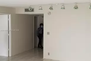 1901 Brickell Ave, Miami, FL 33129 - Photo 3