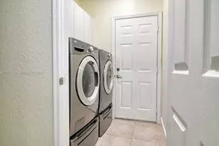 18743 SW 27th St, Miramar, FL 33029 - Photo 17