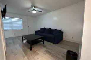 326 Wilson St, Hollywood, FL 33019 - Photo 29