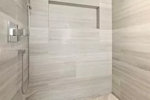 1451 Brickell Ave, Miami, FL 33131 - Photo 13