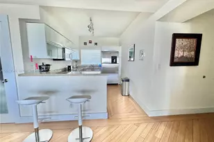 601 NE 36th St, Miami, FL 33137 - Photo 9