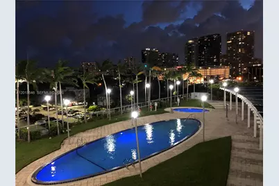 601 NE 36th St #1403, Miami, FL 33137 - Photo 21