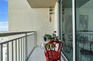 9055 SW 73rd Ct, Miami, FL 33156 - Photo 21