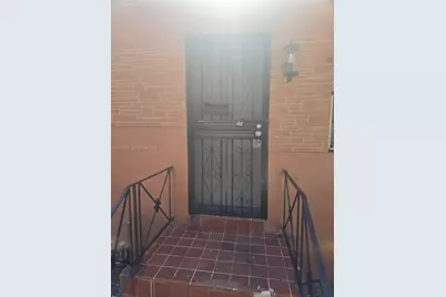 210 NW 69th St #212, Miami, FL 33150 - Photo 3