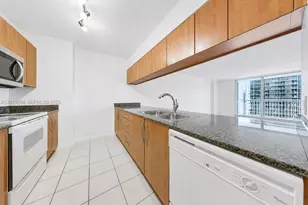 1200 Brickell Bay Dr, Miami, FL 33131 - Photo 5