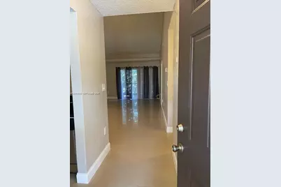 526 SW 113th Way #526, Pembroke Pines, FL 33025 - Photo 3