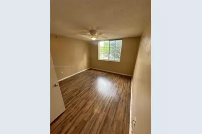 4828 N State Road 7 #8205, Coconut Creek, FL 33073 - Photo 15