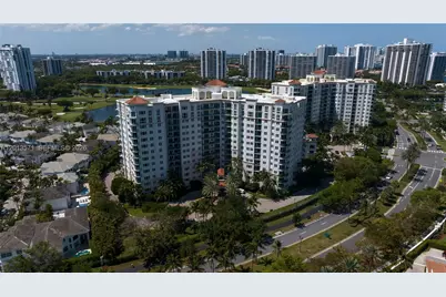 19900 E Country Club Dr #116, Aventura, FL 33180 - Photo 15