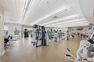 19900 E Country Club Dr, Aventura, FL 33180 - Photo 21