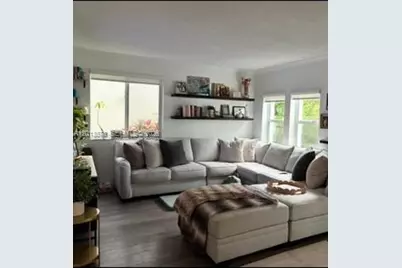 517 Menendez Ave #-, Coral Gables, FL 33146 - Photo 5